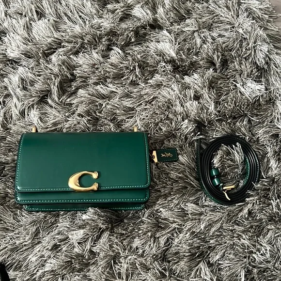 RARE COACH Bandit small size in green color like new - Picture 2 of 8